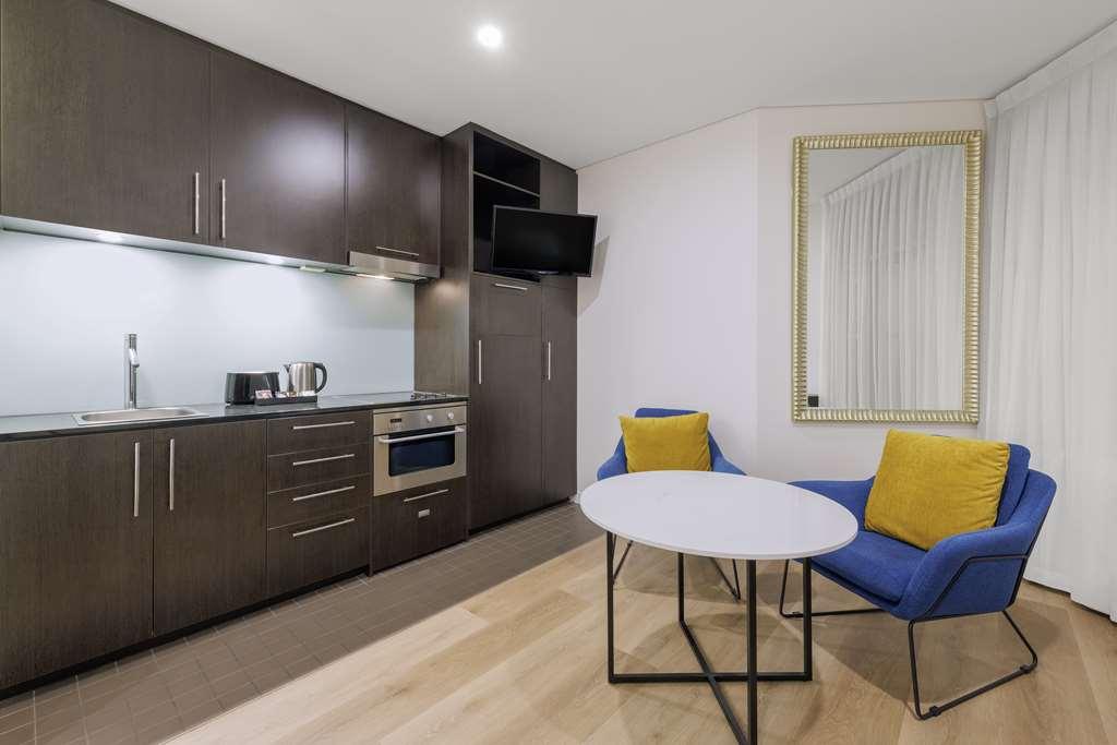 Oaks Melbourne On Collins Suites Zimmer foto